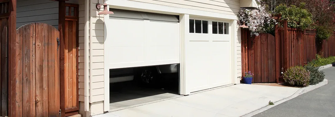 Repair Garage Door Won't Close Light Blinks in Bloomington, Illinois